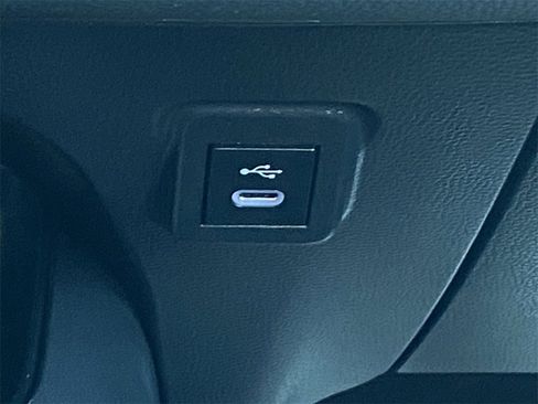 Certified 2025 Toyota Corolla LE image 30