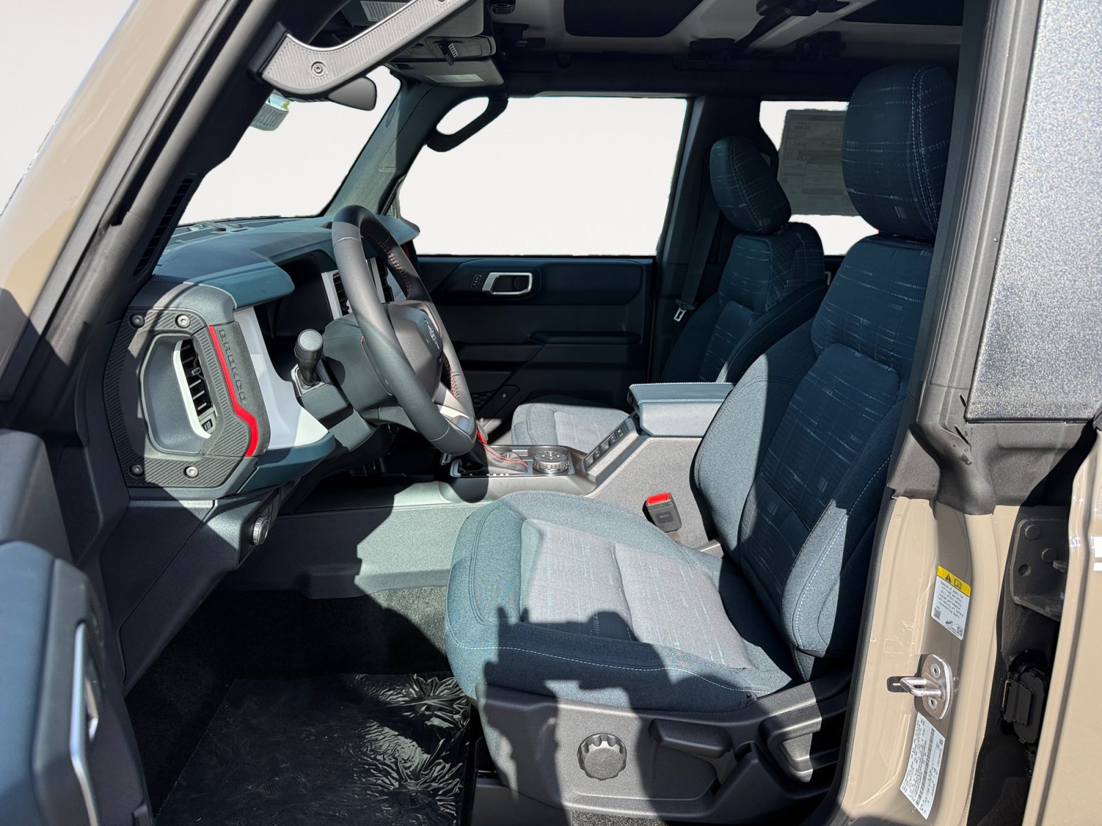 New 2026 Ford Bronco Heritage Edition AWD/4WD image 10