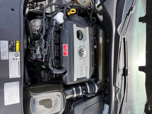 Used 2014 Volkswagen GTI Wolfsburg Edition FWD image 22