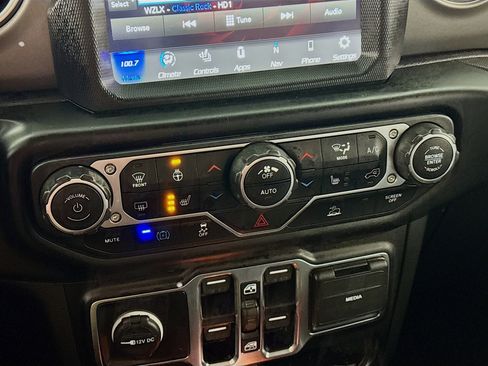 Used 2023 Jeep Wrangler Unlimited Rubicon 4xe w/ Cold Weather Group image 19