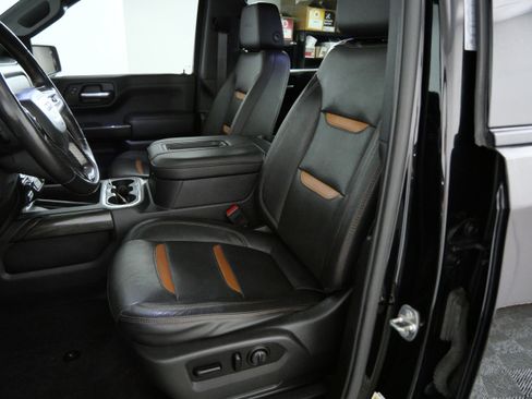 Used 2020 GMC Sierra 1500 AT4 w/ AT4 Premium Package AWD/4WD image 18