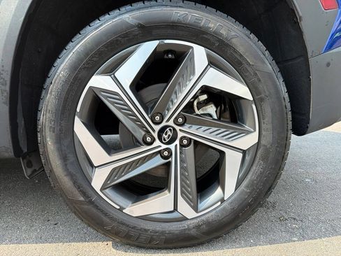 Used 2024 Hyundai Tucson Limited AWD/4WD image 25