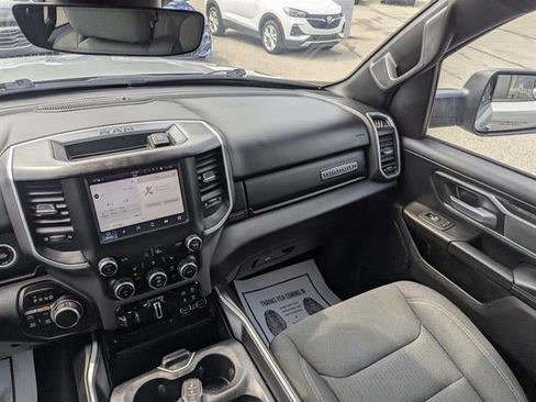 Used 2022 RAM 1500 Big Horn AWD/4WD image 33