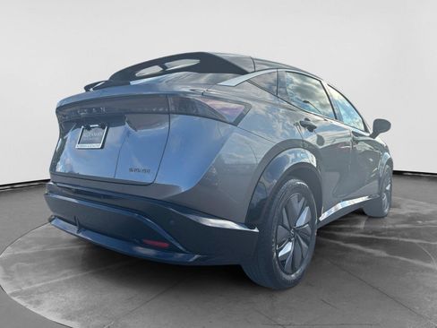 Used 2023 Nissan Ariya FWD image 13