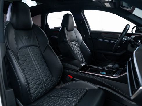 Used 2021 Audi RS 6 image 24