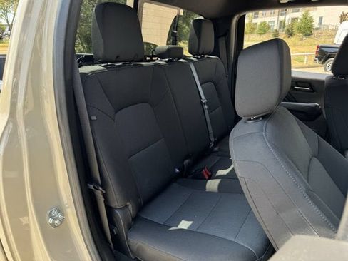 Used 2024 Chevrolet Colorado Trail Boss AWD/4WD image 28