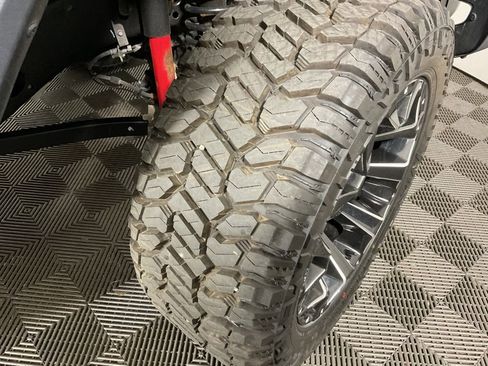 Used 2020 Jeep Wrangler Unlimited Rubicon w/ Uconnect 4C Nav & Sound Group AWD/4WD image 40