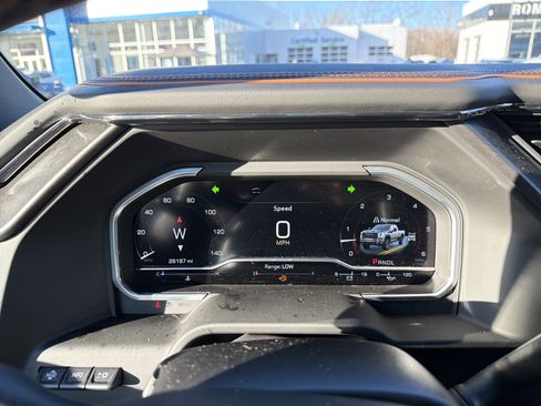 Used 2024 GMC Sierra 2500 AT4 w/ AT4 Premium Plus Package image 18