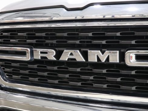 Used 2022 RAM 1500 Big Horn AWD/4WD image 13