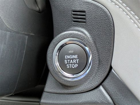 Certified 2025 Subaru Outback Premium w/ Popular Package #1A image 26