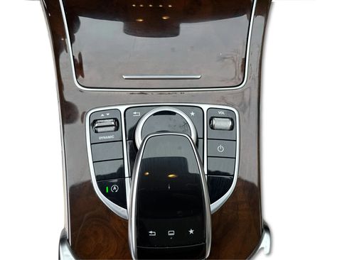 Used 2016 Mercedes-Benz C 300 4MATIC Sedan image 18