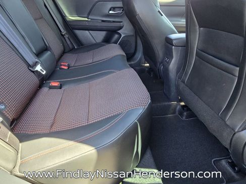 Used 2025 Nissan Kicks SR w/ SR Premium Package FWD image 16