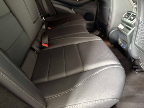 Used 2026 Mercedes-Benz GLE 350 4MATIC image 28