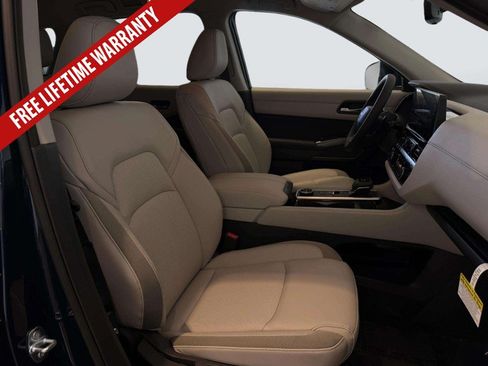 New 2026 Nissan Pathfinder SL AWD/4WD image 32