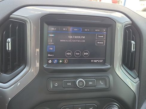 Used 2021 Chevrolet Silverado 1500 Custom RWD image 15
