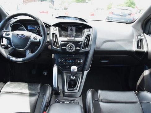 Used 2014 Ford Focus ST w/ Equipment Group 202A image 15