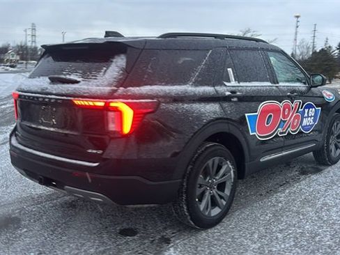 New 2025 Ford Explorer Active w/ Active Comfort Package image 27