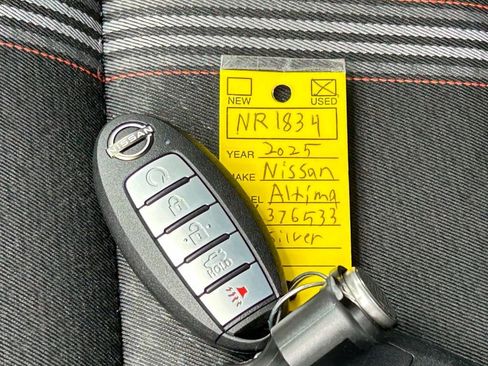 Certified 2025 Nissan Altima 2.5 SR FWD image 53