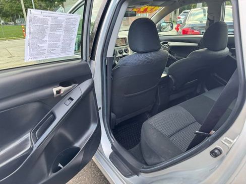 Used 2009 Toyota Matrix XRS image 17