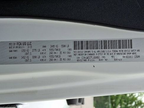Used 2015 Jeep Wrangler Unlimited Sahara w/ Dual Top Group AWD/4WD image 26