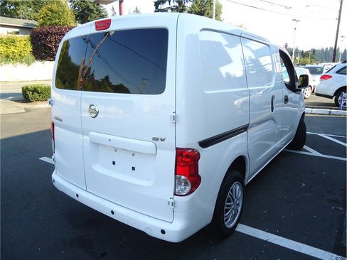 Used 2021 Nissan NV200 SV w/ Back Door Glass Package image 5