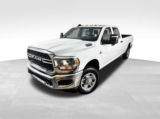 Used 2024 RAM 3500 Tradesman w/ Chrome Appearance Group AWD/4WD video 1