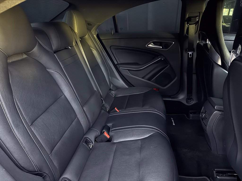 Used 2015 Mercedes-Benz CLA 45 AMG 4MATIC image 26