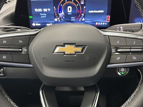 New 2026 Chevrolet Traverse LT w/ Driver Confidence Package AWD/4WD image 15