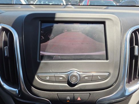 Used 2024 Chevrolet Equinox LT image 30