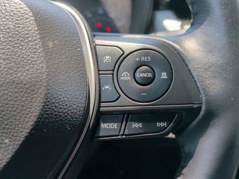 Used 2024 Toyota Corolla SE FWD image 19