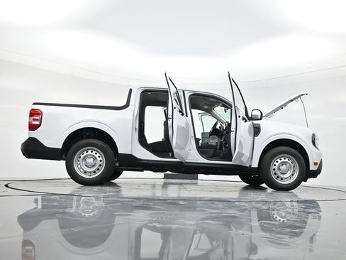 New 2025 Ford Maverick XL image 59