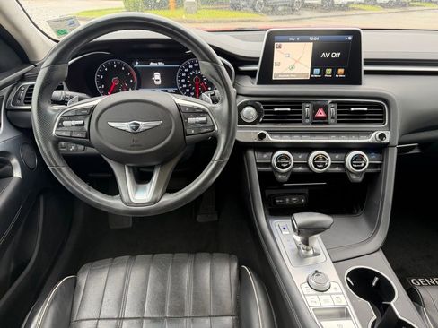 Used 2019 Genesis G70 2.0T Advanced w/ Dynamic Package RWD image 15