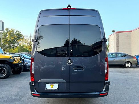 Used 2020 Mercedes-Benz Sprinter 4500 image 6