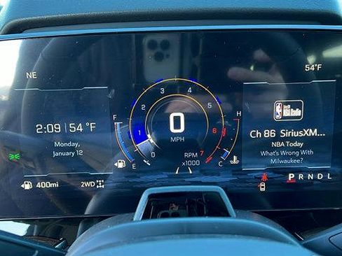 New 2026 Chevrolet Suburban High Country image 33