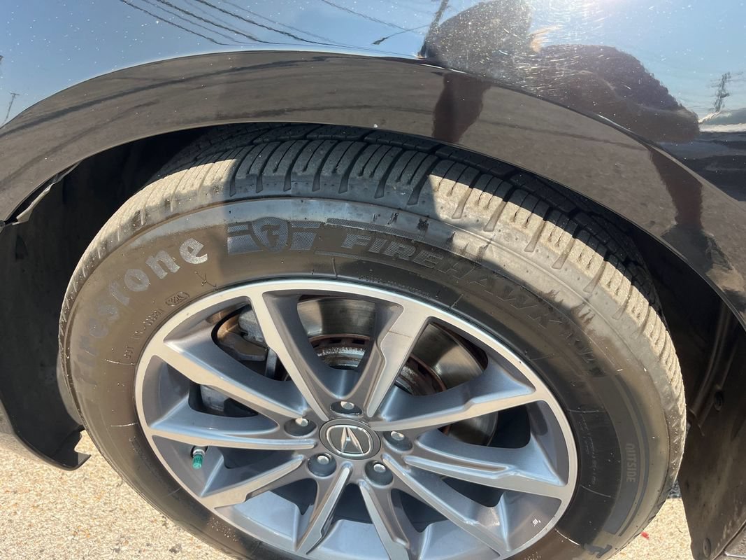 Used 2019 Acura TLX w/ Technology Package FWD image 9
