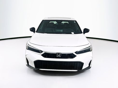 Used 2025 Honda Civic Sport Touring image 2