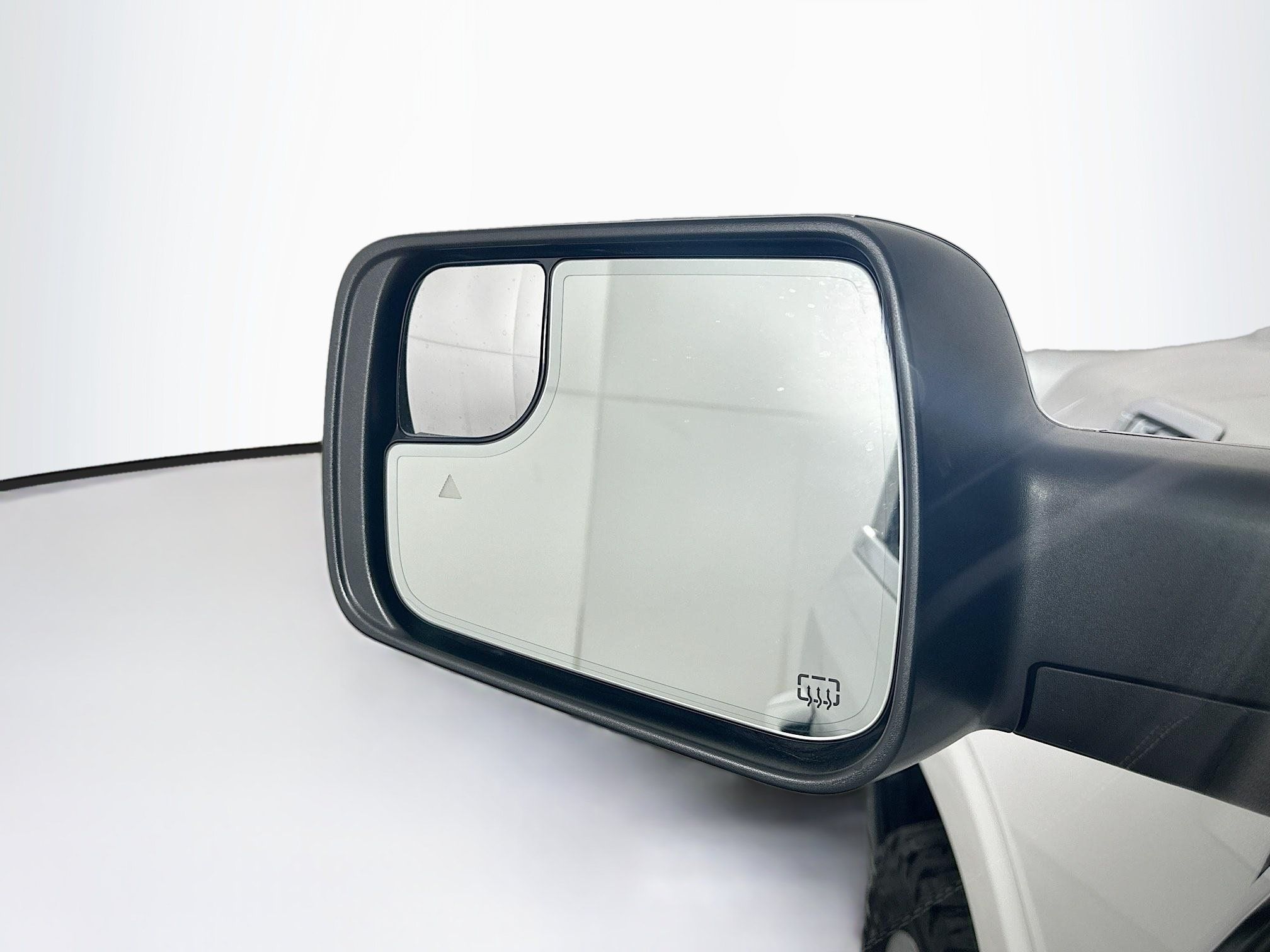 Used 2023 RAM 1500 Limited AWD/4WD image 16