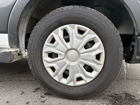 Used 2024 Ford Transit 250 Low Roof w/ Exterior Upgrade Package image 20