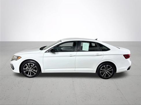 Used 2023 Volkswagen Jetta Sport FWD image 10