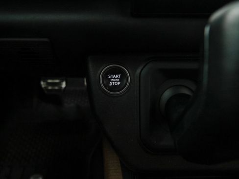 Used 2023 Land Rover Defender 130 X AWD/4WD image 17