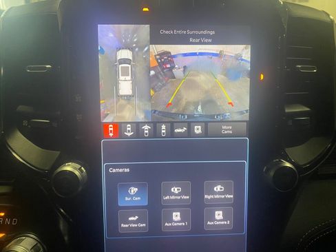 Used 2024 RAM 1500 Limited image 12