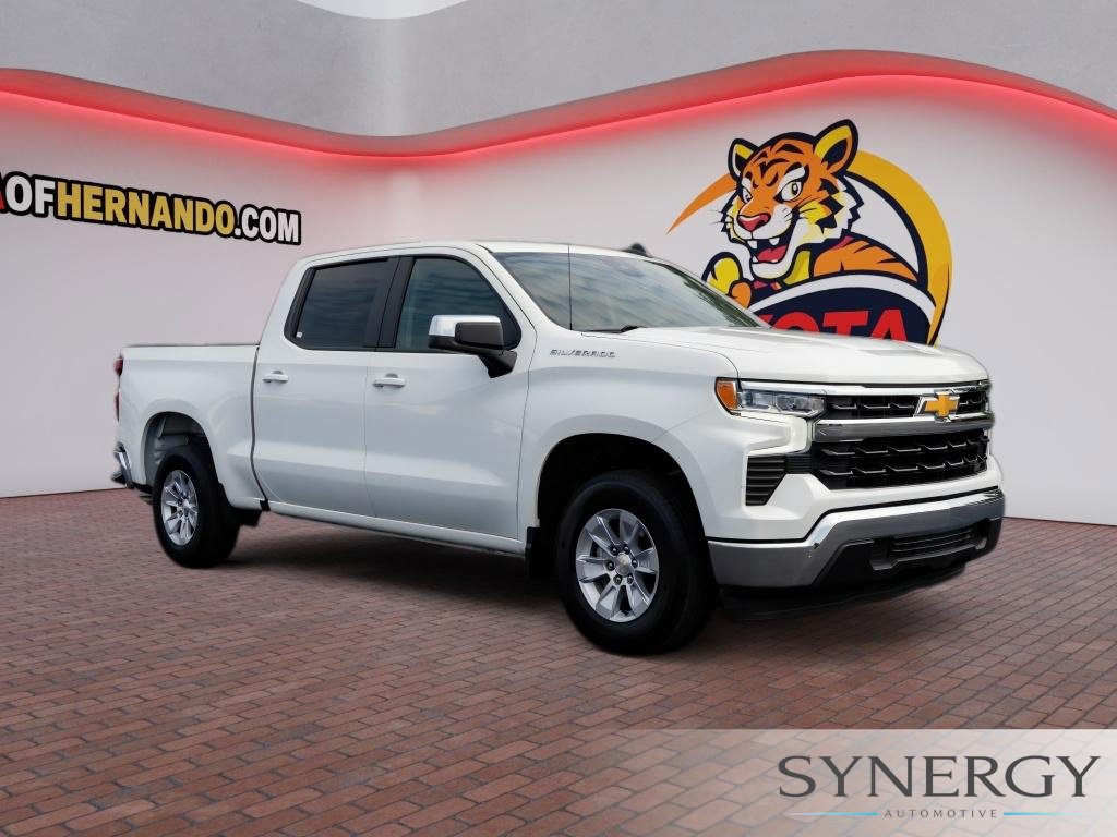 Used 2026 Chevrolet Silverado 1500 LT RWD image 3