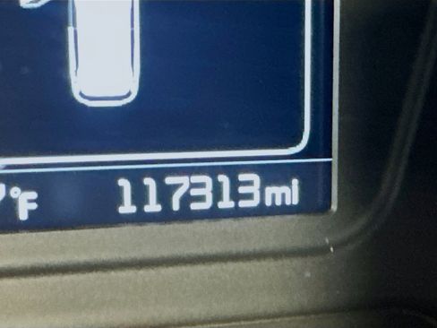 Used 2016 Kia Sorento LX w/ LX Convenience Package image 19