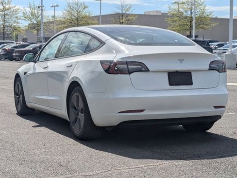 Used 2023 Tesla Model 3 Standard Range image 7