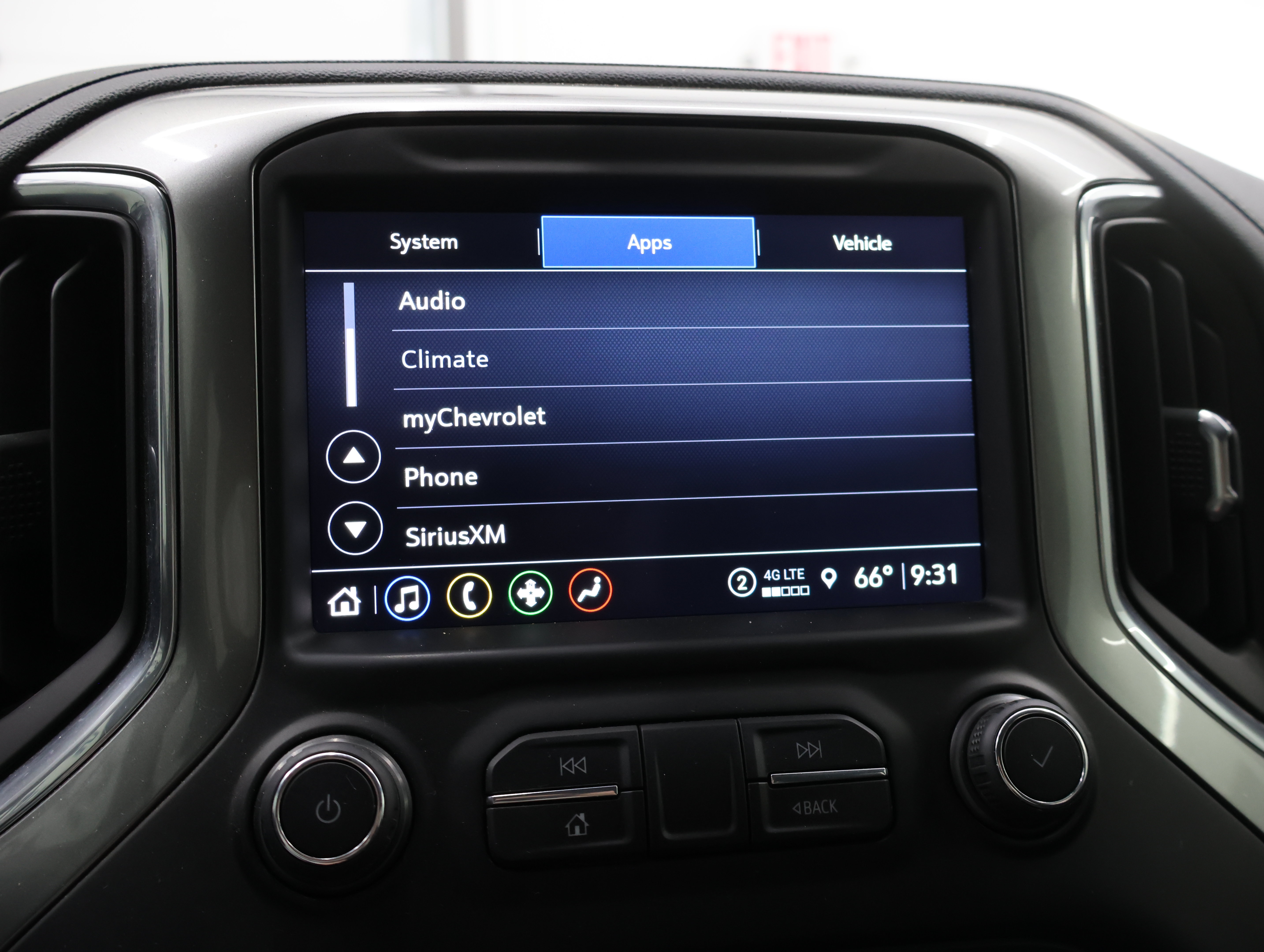 Used 2021 Chevrolet Silverado 2500 LT w/ Midnight Edition AWD/4WD image 59