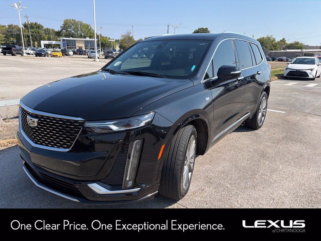 Used 2022 Cadillac XT6 Premium Luxury AWD/4WD image 1