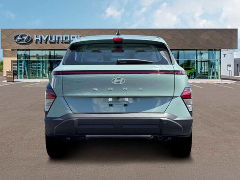 New 2026 Hyundai Kona SE FWD image 6