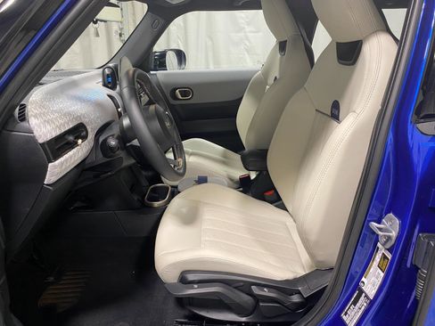 Certified 2025 MINI Cooper S image 3