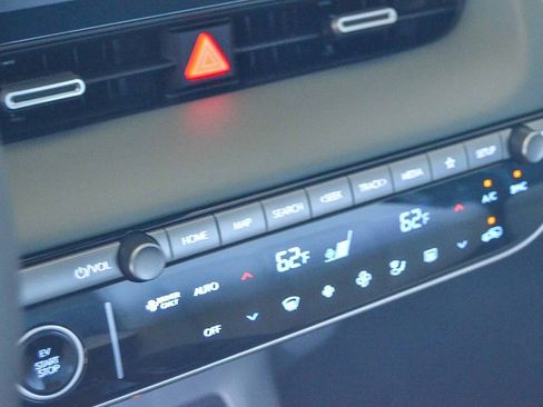 New 2026 Hyundai Ioniq 5 Limited image 36