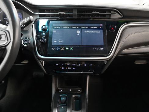 Used 2022 Chevrolet Bolt LT image 21